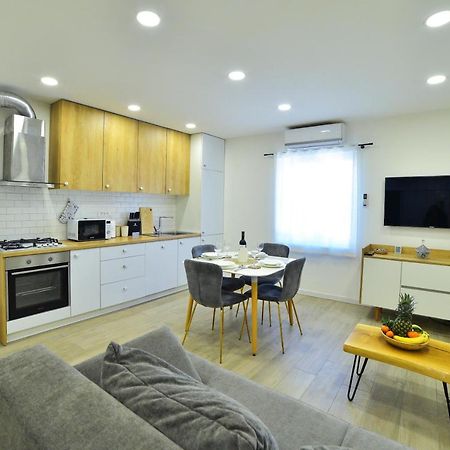 Apartment Maris Синь Екстер'єр фото